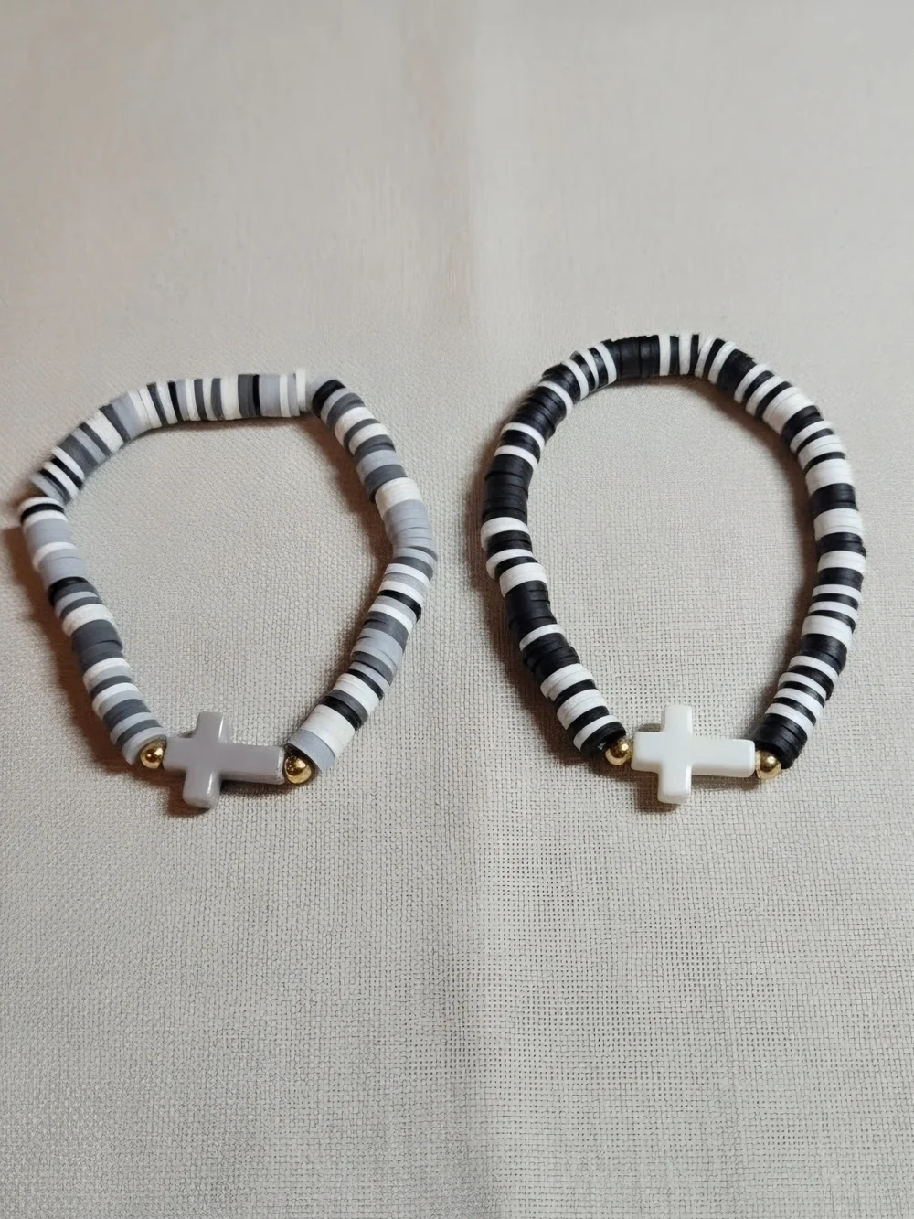 Black & White Cross Beaded Stretch Bracelet Set